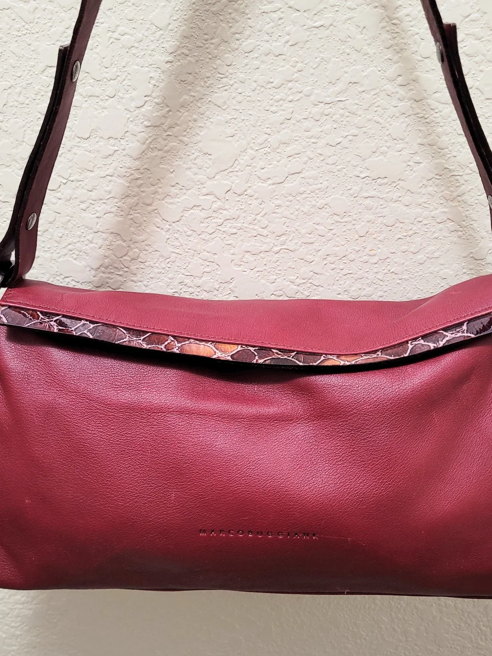 Vintage Marco Buggiani Italy Burgundy Red Leather Shoulder Bag Snake Trim